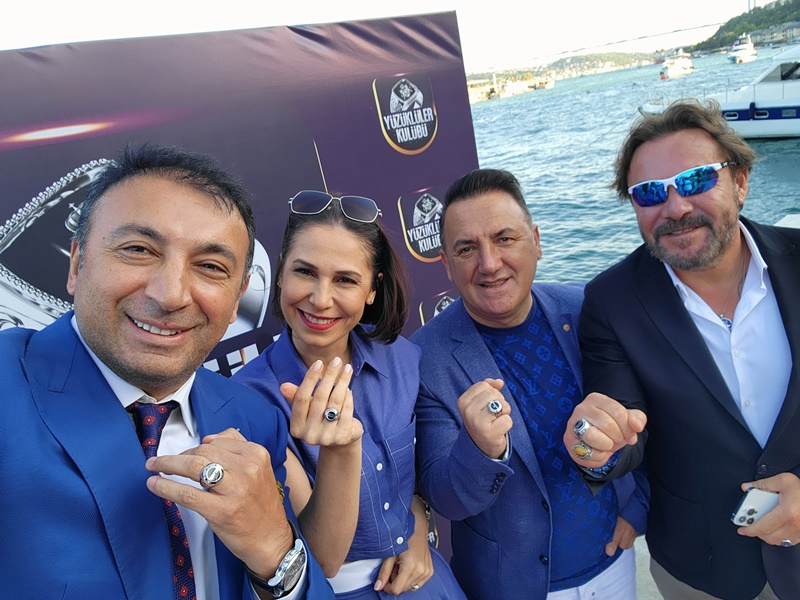 Klass , Ödülleri Türkiye’nin En Prestijli  Ödül Töreni Ve Network Platformu “Yüzüklüler Kulübü '' nü Oluşturdu Klass , Ödülleri Türkiye’nin En Prestijli  Ödül Töreni Ve Network Platformu “Yüzüklüler Kulübü '' nü Oluşturdu